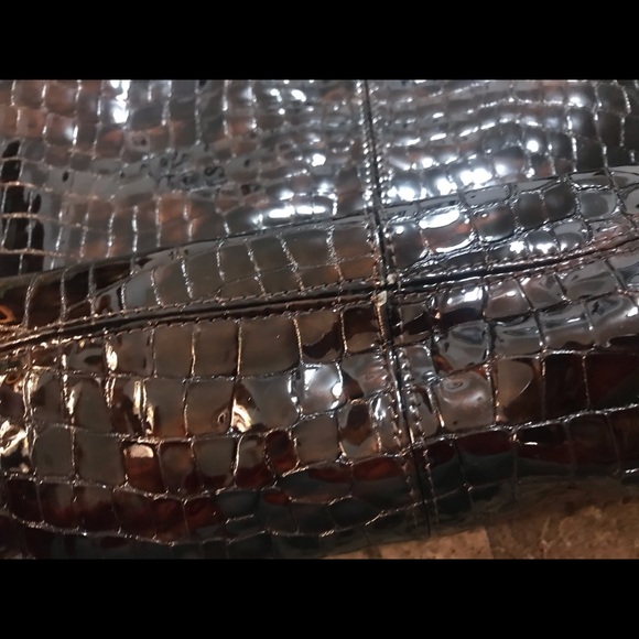 HUGE! Stuart Weitzman shoulder bag croc leather - Picture 4 of 11